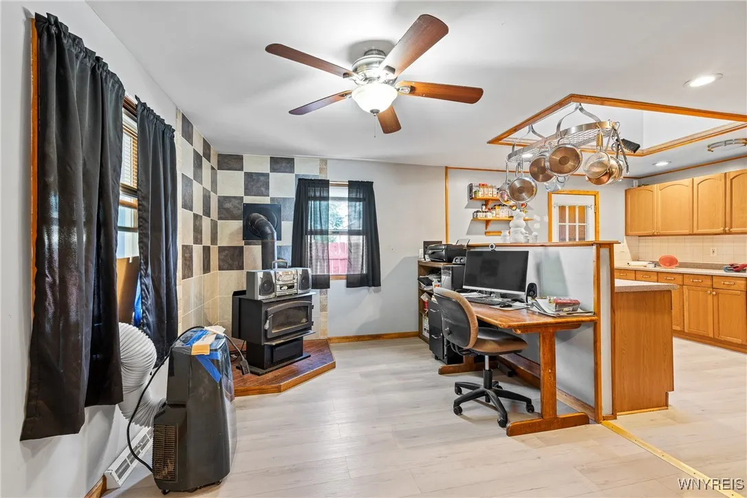 Apt 1 kitchen (3 bedrooms)