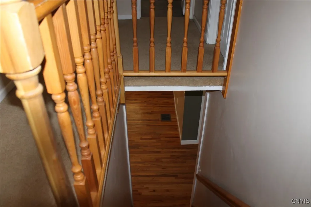 202 Monroe Street, Hounsfield, New York 13685, Hounsfield, New York 13685, 3 Bedrooms Bedrooms, 8 Rooms Rooms,2 BathroomsBathrooms,Residential Lease,For Rent,202 Monroe Street, Hounsfield, New York 13685,S1631427