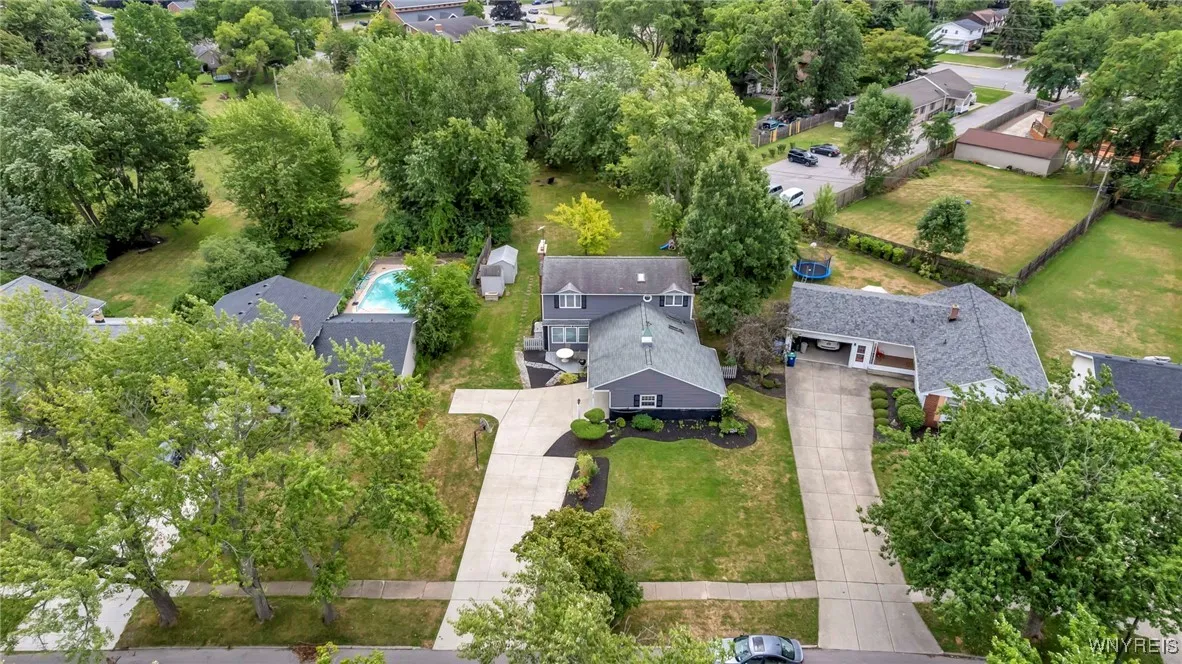 59 Ponderosa Drive, Amherst, New York 14221, Amherst, New York 14221, 5 Bedrooms Bedrooms, 13 Rooms Rooms,2 BathroomsBathrooms,Residential,Closed,59 Ponderosa Drive, Amherst, New York 14221,0,B1633292