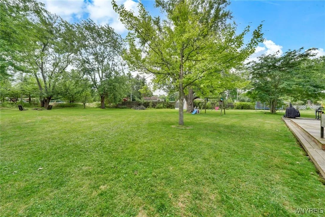 59 Ponderosa Drive, Amherst, New York 14221, Amherst, New York 14221, 5 Bedrooms Bedrooms, 13 Rooms Rooms,2 BathroomsBathrooms,Residential,Closed,59 Ponderosa Drive, Amherst, New York 14221,0,B1633292