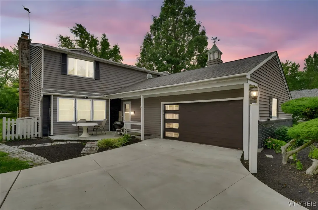 59 Ponderosa Drive, Amherst, New York 14221, Amherst, New York 14221, 5 Bedrooms Bedrooms, 13 Rooms Rooms,2 BathroomsBathrooms,Residential,Closed,59 Ponderosa Drive, Amherst, New York 14221,0,B1633292