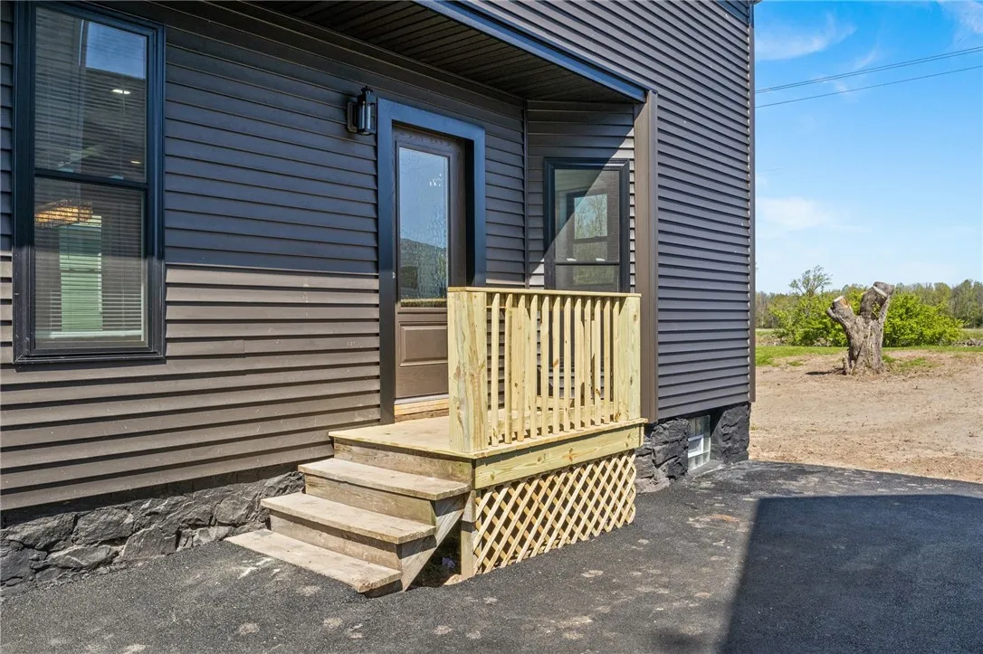 339 West Bank Street, Albion, New York 14411, Albion, New York 14411, 3 Bedrooms Bedrooms, 9 Rooms Rooms,2 BathroomsBathrooms,Residential,For Sale,339 West Bank Street, Albion, New York 14411,R1633314
