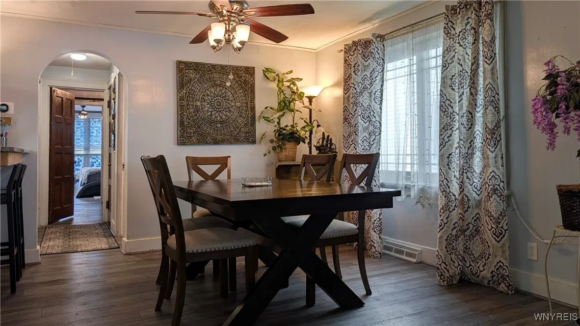 81 Knox Avenue, Buffalo, New York 14216, Buffalo, New York 14216, 2 Bedrooms Bedrooms, 6 Rooms Rooms,1 BathroomBathrooms,Residential Lease,For Rent,81 Knox Avenue, Buffalo, New York 14216,B1633193
