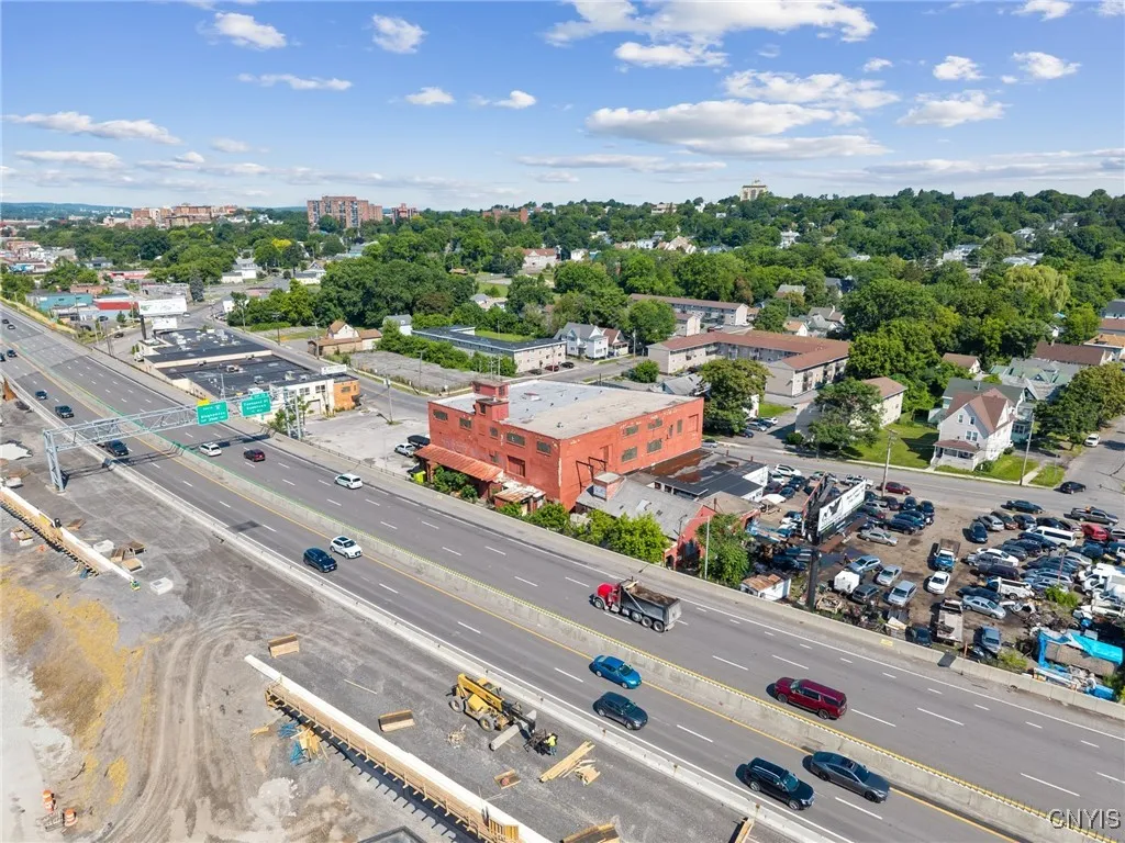 808-22 Burnet Avenue, Syracuse, New York 13203, Syracuse, New York 13203, ,Commercial Sale,For Sale,808-22 Burnet Avenue, Syracuse, New York 13203,S1627663
