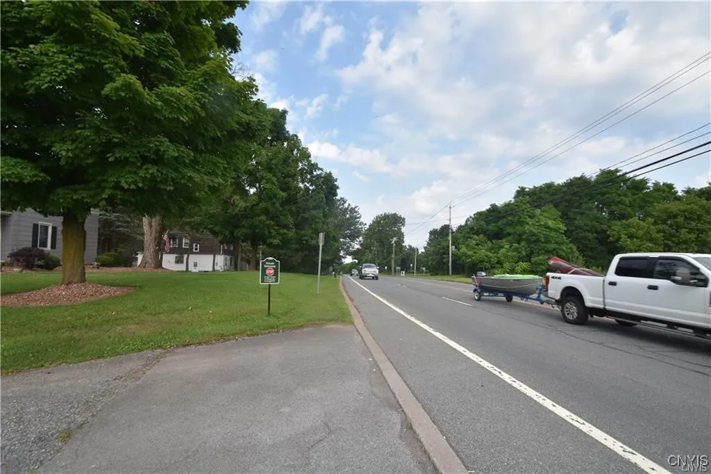 Right of Way onto NYS Route 5