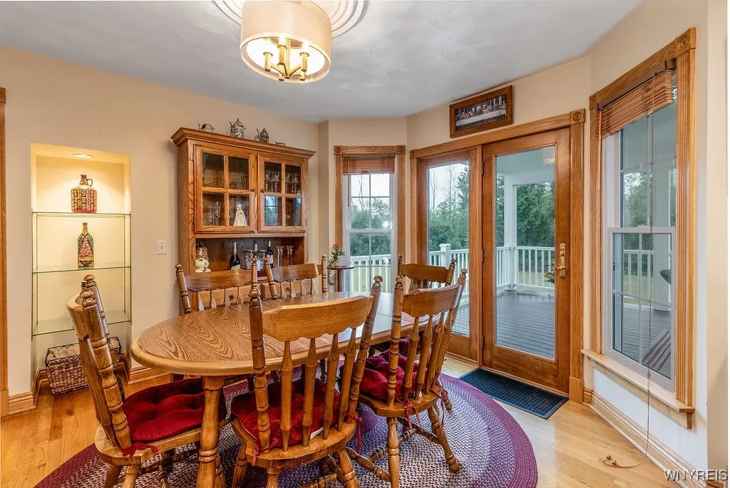 7960 Goodrich Road, Clarence, New York 14032, Clarence, New York 14032, 3 Bedrooms Bedrooms, 7 Rooms Rooms,1 BathroomBathrooms,Residential,For Sale,7960 Goodrich Road, Clarence, New York 14032,B1633218