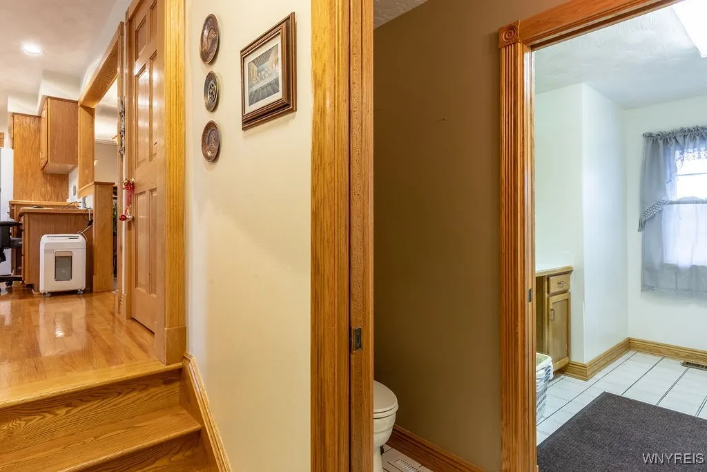 7960 Goodrich Road, Clarence, New York 14032, Clarence, New York 14032, 3 Bedrooms Bedrooms, 7 Rooms Rooms,1 BathroomBathrooms,Residential,For Sale,7960 Goodrich Road, Clarence, New York 14032,B1633218
