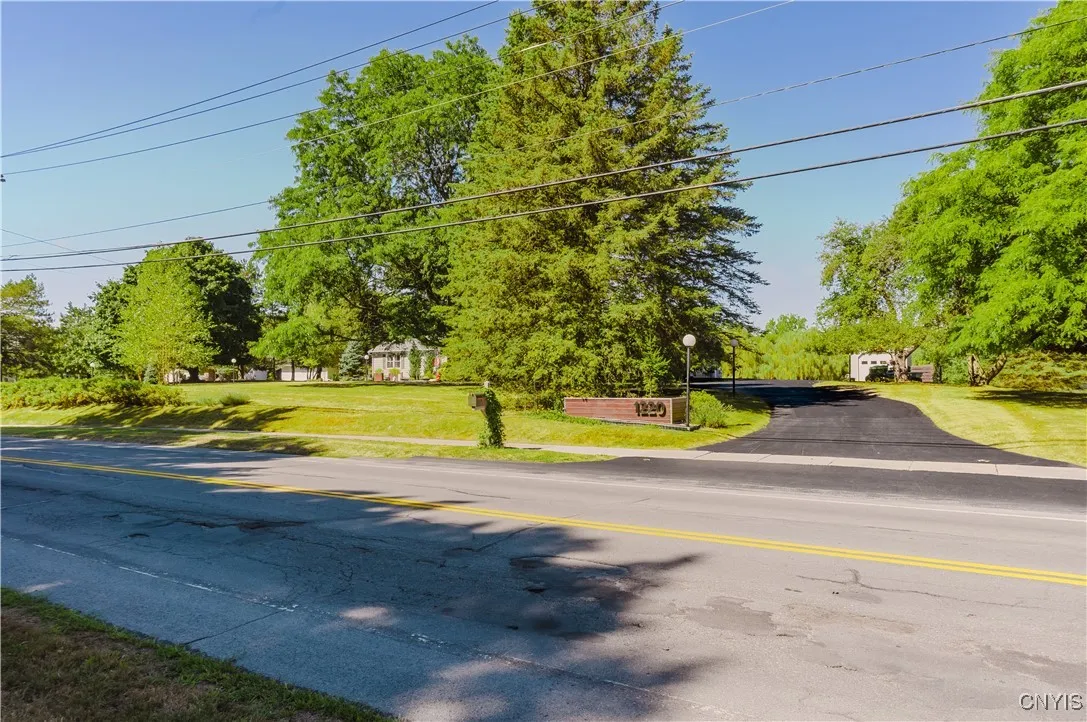 1220 Ives Street, Watertown City, New York 13601, Watertown City, New York 13601, 3 Bedrooms Bedrooms, 11 Rooms Rooms,2 BathroomsBathrooms,Residential,For Sale,1220 Ives Street, Watertown City, New York 13601,S1632347