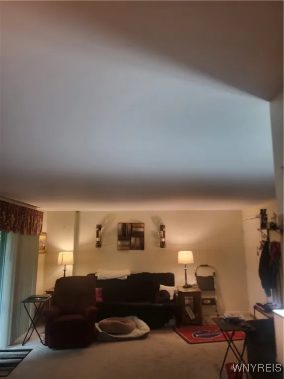 75 Greenwich Drive 1, Amherst, New York 14228, Amherst, New York 14228, 1 Bedroom Bedrooms, 5 Rooms Rooms,1 BathroomBathrooms,Residential,For Sale,75 Greenwich Drive 1, Amherst, New York 14228,B1633091