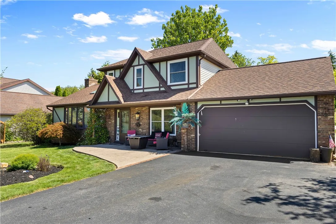 329 Widgedon Lndg, Greece, New York 14468, Greece, New York 14468, 3 Bedrooms Bedrooms, 6 Rooms Rooms,1 BathroomBathrooms,Residential,For Sale,329 Widgedon Lndg, Greece, New York 14468,R1632444