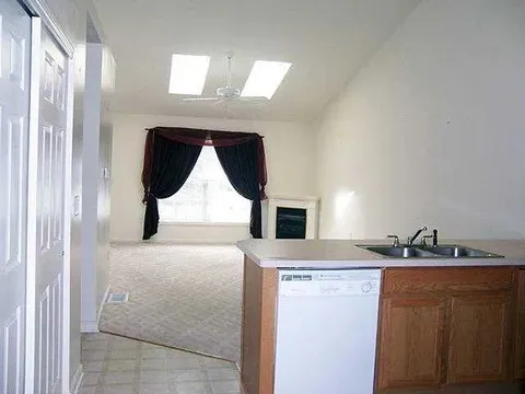 224 Rayfield Circle, Webster, New York 14580, Webster, New York 14580, 2 Bedrooms Bedrooms, 6 Rooms Rooms,2 BathroomsBathrooms,Residential,For Sale,224 Rayfield Circle, Webster, New York 14580,R1633360