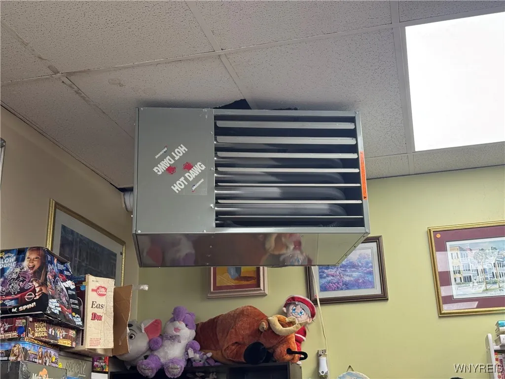 8656 Buffalo Avenue, Niagara Falls, New York 14304, Niagara Falls, New York 14304, ,Commercial Sale,For Sale,8656 Buffalo Avenue, Niagara Falls, New York 14304,B1633364
