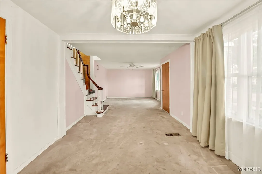 103 Chaplin Drive, Tonawanda, New York 14223, Tonawanda, New York 14223, 3 Bedrooms Bedrooms, 7 Rooms Rooms,2 BathroomsBathrooms,Residential,For Sale,103 Chaplin Drive, Tonawanda, New York 14223,0,B1633209