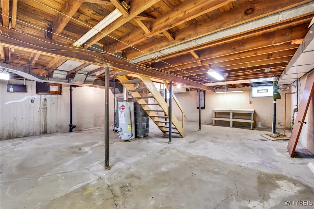 103 Chaplin Drive, Tonawanda, New York 14223, Tonawanda, New York 14223, 3 Bedrooms Bedrooms, 7 Rooms Rooms,2 BathroomsBathrooms,Residential,For Sale,103 Chaplin Drive, Tonawanda, New York 14223,0,B1633209