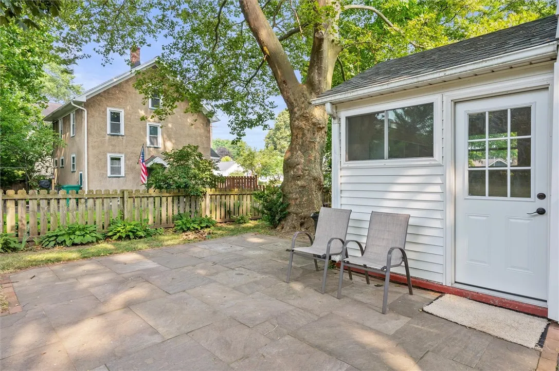 297 Spencer Road, Irondequoit, New York 14609, Irondequoit, New York 14609, 3 Bedrooms Bedrooms, 9 Rooms Rooms,1 BathroomBathrooms,Residential Lease,For Rent,297 Spencer Road, Irondequoit, New York 14609,R1633367