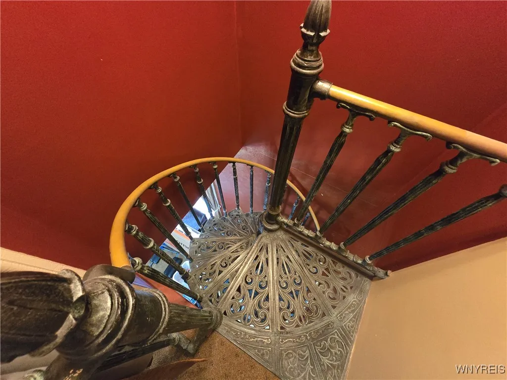 Unique Spiral staircase