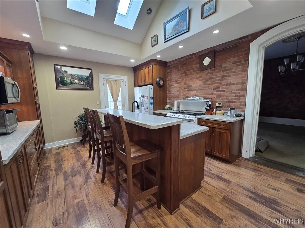 37 State Street, Royalton, New York 14105, Royalton, New York 14105, 5 Bedrooms Bedrooms, 12 Rooms Rooms,3 BathroomsBathrooms,Residential,For Sale,37 State Street, Royalton, New York 14105,B1633350