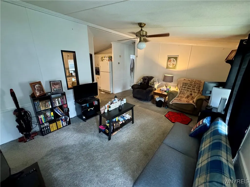 6250 Corwin, Newfane, New York 14108, Newfane, New York 14108, 3 Bedrooms Bedrooms, 8 Rooms Rooms,2 BathroomsBathrooms,Residential,For Sale,6250 Corwin, Newfane, New York 14108,B1633376