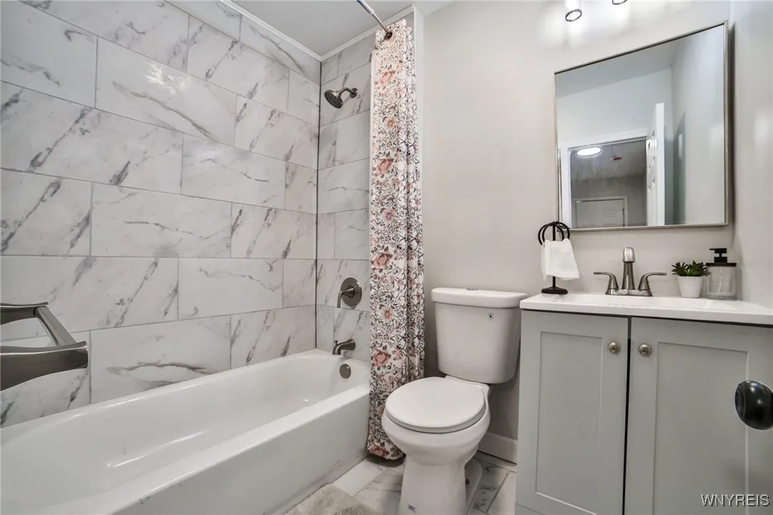 55 Irene Street, Tonawanda, New York 14207, Tonawanda, New York 14207, 3 Bedrooms Bedrooms, 6 Rooms Rooms,2 BathroomsBathrooms,Residential,For Sale,55 Irene Street, Tonawanda, New York 14207,B1633269