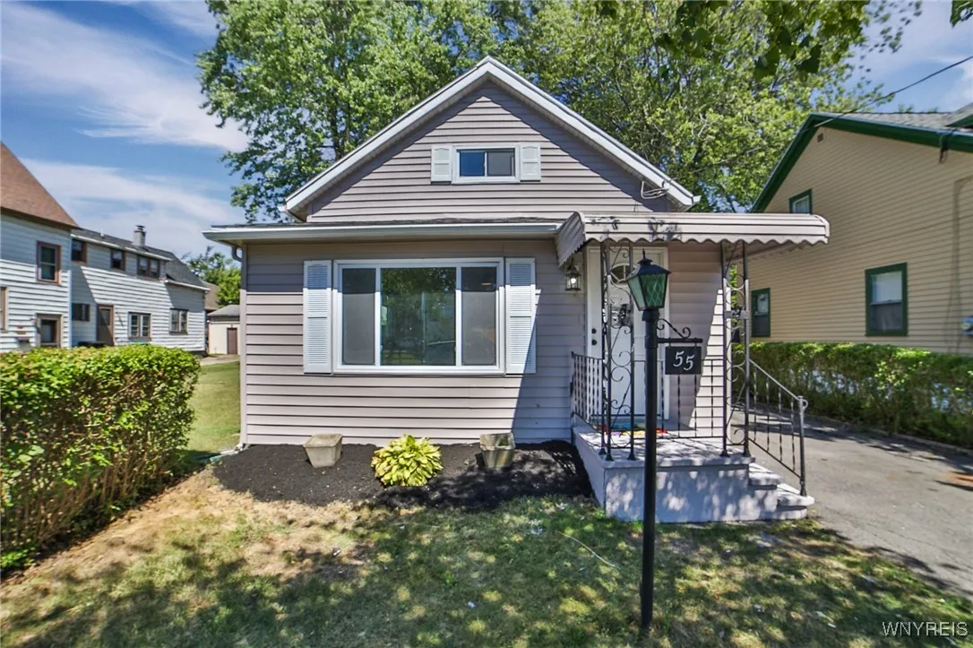 55 Irene Street, Tonawanda, New York 14207, Tonawanda, New York 14207, 3 Bedrooms Bedrooms, 6 Rooms Rooms,2 BathroomsBathrooms,Residential,For Sale,55 Irene Street, Tonawanda, New York 14207,B1633269