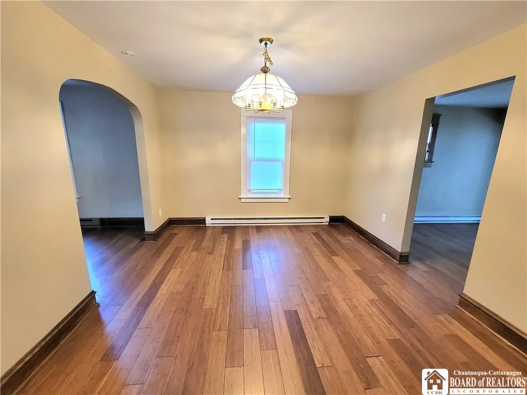 24 Meadow Lane, Jamestown, New York 14701, Jamestown, New York 14701, 3 Bedrooms Bedrooms, 8 Rooms Rooms,2 BathroomsBathrooms,Residential,For Sale,24 Meadow Lane, Jamestown, New York 14701,R1633375
