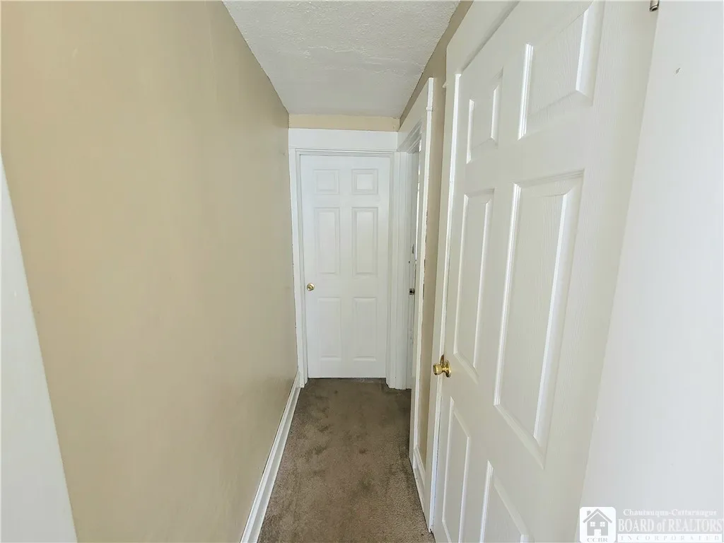24 Meadow Lane, Jamestown, New York 14701, Jamestown, New York 14701, 3 Bedrooms Bedrooms, 8 Rooms Rooms,2 BathroomsBathrooms,Residential,For Sale,24 Meadow Lane, Jamestown, New York 14701,R1633375