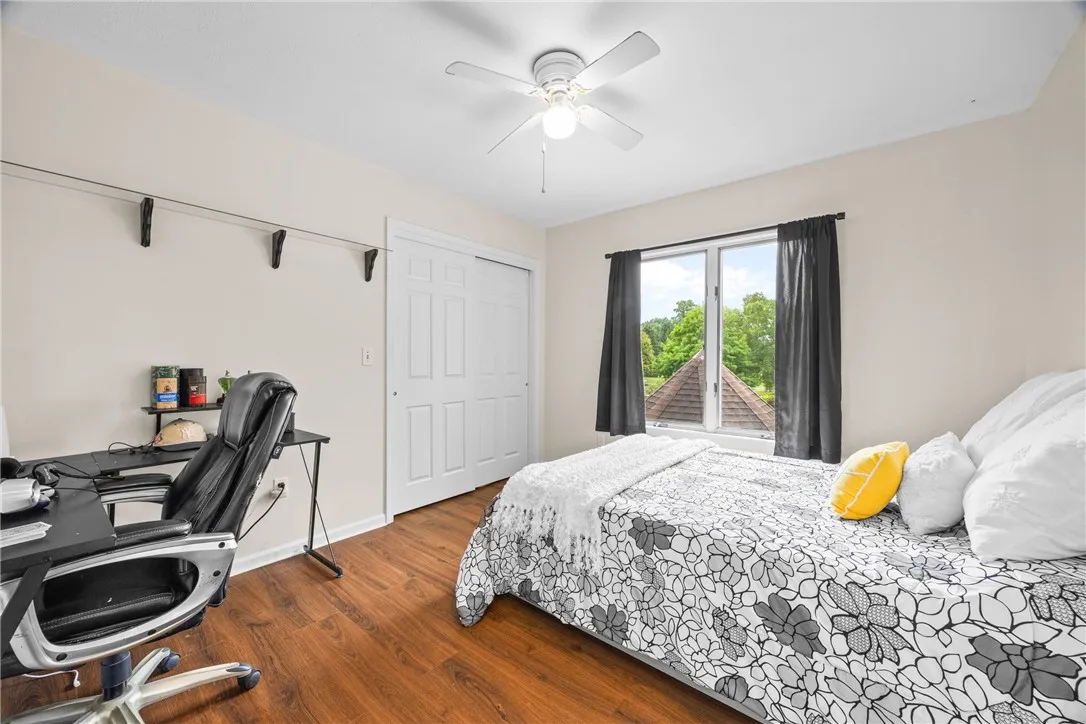 BEDROOM #4