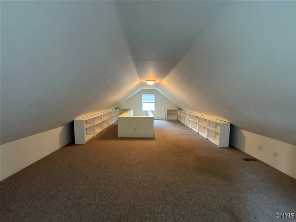 Perfect area for office/playroom or extra bedroom