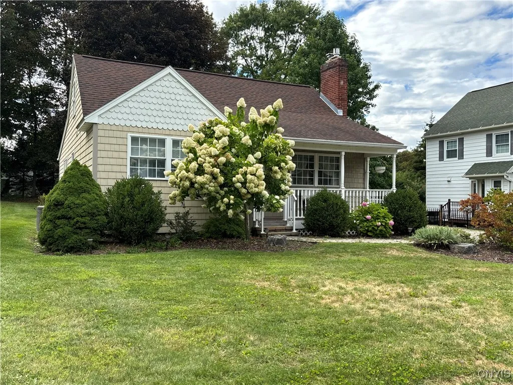 Great curb appeal