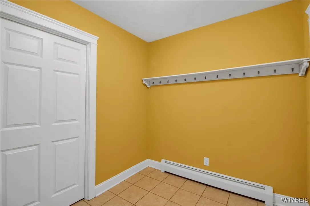 Mud Room/Laundry Room
