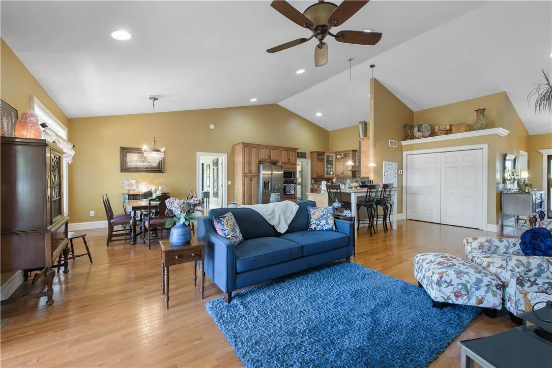 10 Valle Drive, Batavia, New York 14020, Batavia, New York 14020, 4 Bedrooms Bedrooms, 10 Rooms Rooms,3 BathroomsBathrooms,Residential,For Sale,10 Valle Drive, Batavia, New York 14020,R1631299