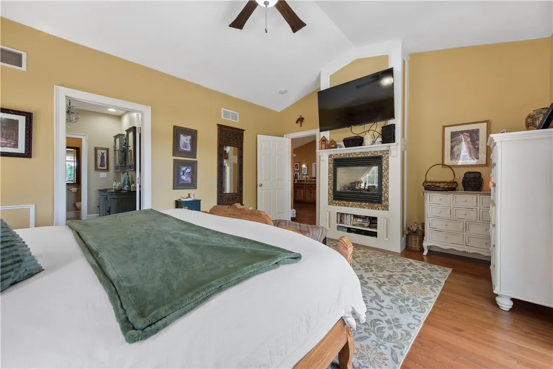 10 Valle Drive, Batavia, New York 14020, Batavia, New York 14020, 4 Bedrooms Bedrooms, 10 Rooms Rooms,3 BathroomsBathrooms,Residential,For Sale,10 Valle Drive, Batavia, New York 14020,R1631299