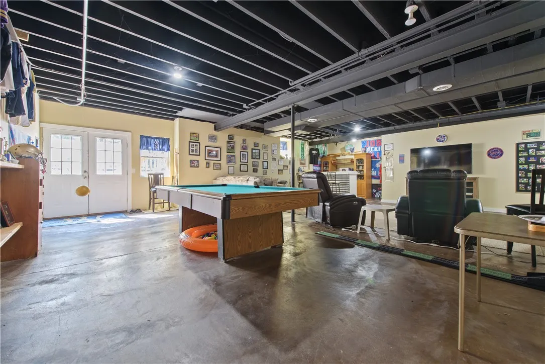 10 Valle Drive, Batavia, New York 14020, Batavia, New York 14020, 4 Bedrooms Bedrooms, 10 Rooms Rooms,3 BathroomsBathrooms,Residential,For Sale,10 Valle Drive, Batavia, New York 14020,R1631299