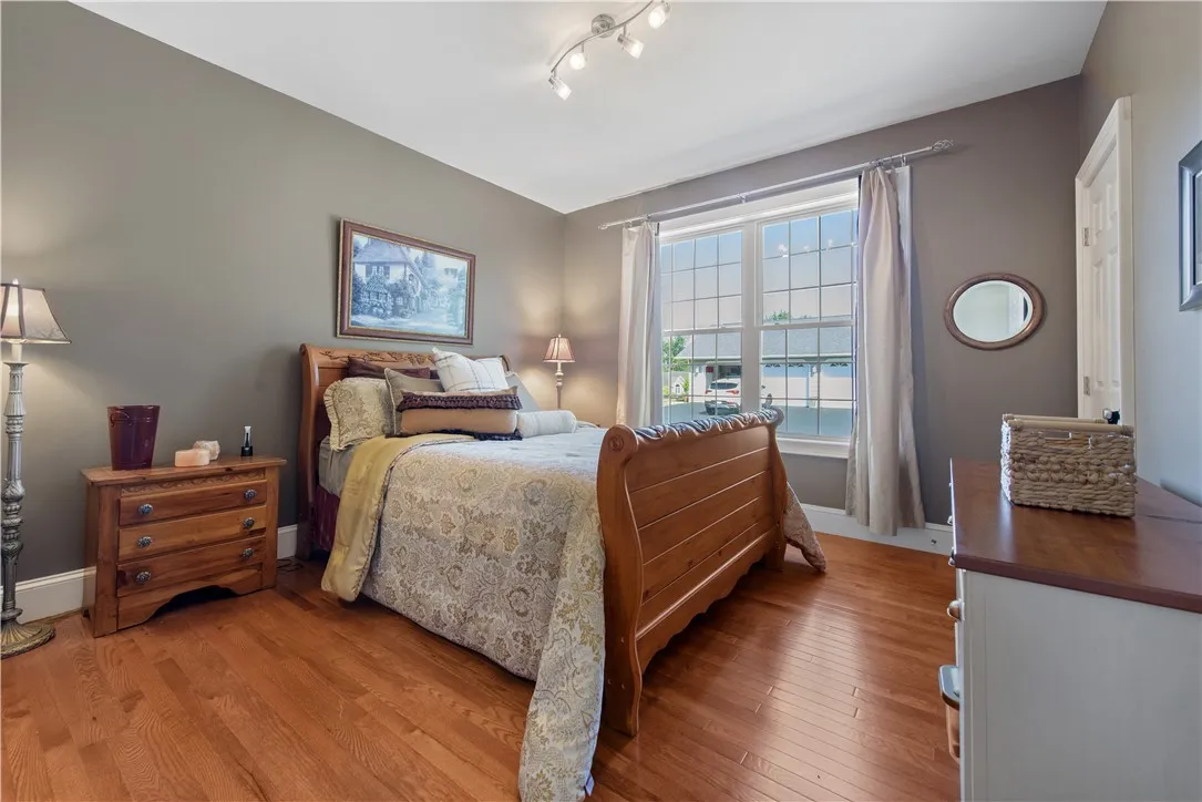 10 Valle Drive, Batavia, New York 14020, Batavia, New York 14020, 4 Bedrooms Bedrooms, 10 Rooms Rooms,3 BathroomsBathrooms,Residential,For Sale,10 Valle Drive, Batavia, New York 14020,R1631299