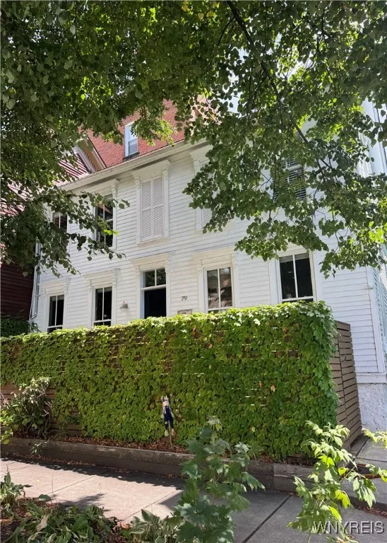 79 College Street, Buffalo, New York 14201, Buffalo, New York 14201, 2 Bedrooms Bedrooms, 5 Rooms Rooms,1 BathroomBathrooms,Residential,For Sale,79 College Street, Buffalo, New York 14201,B1632921