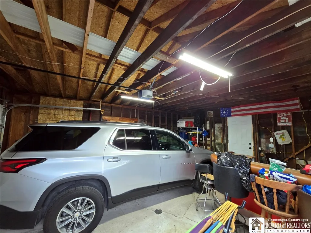 5 New York Avenue, Dunkirk, New York 14048, Dunkirk, New York 14048, 3 Bedrooms Bedrooms, 9 Rooms Rooms,1 BathroomBathrooms,Residential,For Sale,5 New York Avenue, Dunkirk, New York 14048,R1633016