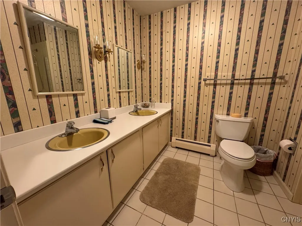 6 Hubbardton Road, New Hartford, New York 13413, New Hartford, New York 13413, 5 Bedrooms Bedrooms, 8 Rooms Rooms,3 BathroomsBathrooms,Residential,For Sale,6 Hubbardton Road, New Hartford, New York 13413,S1633391