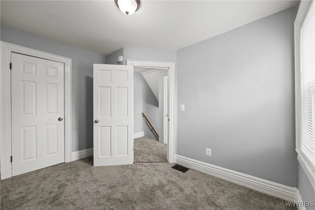 111 Gorton Street, Buffalo, New York 14207, Buffalo, New York 14207, 4 Bedrooms Bedrooms, 10 Rooms Rooms,1 BathroomBathrooms,Residential,For Sale,111 Gorton Street, Buffalo, New York 14207,0,B1631629