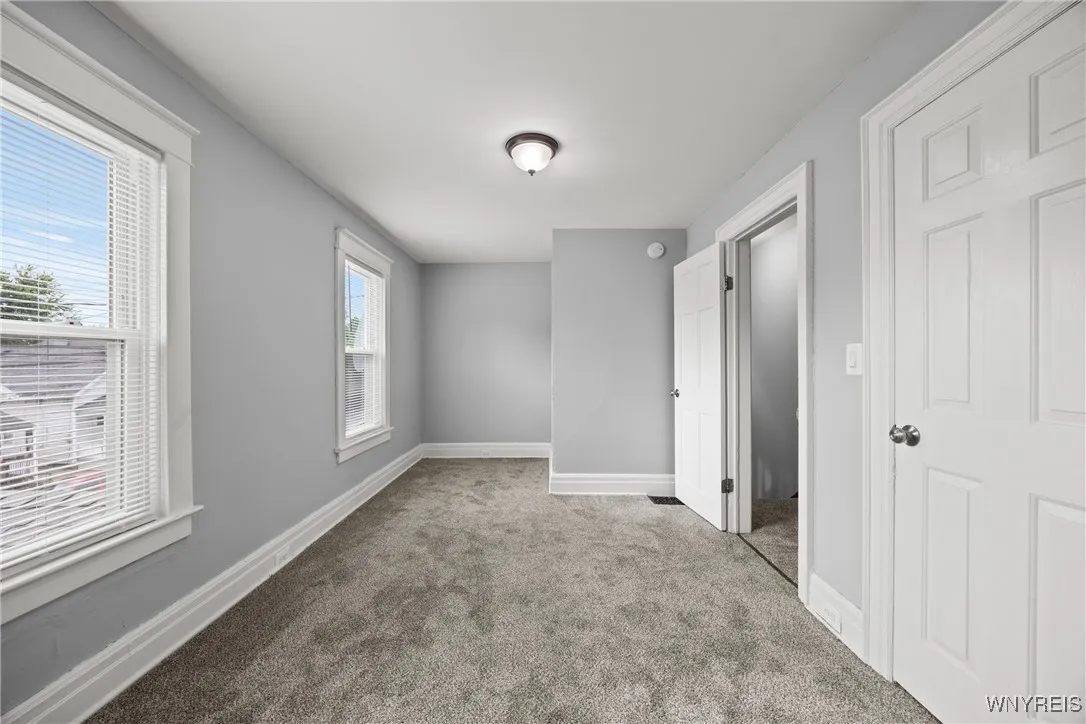 111 Gorton Street, Buffalo, New York 14207, Buffalo, New York 14207, 4 Bedrooms Bedrooms, 10 Rooms Rooms,1 BathroomBathrooms,Residential,For Sale,111 Gorton Street, Buffalo, New York 14207,0,B1631629