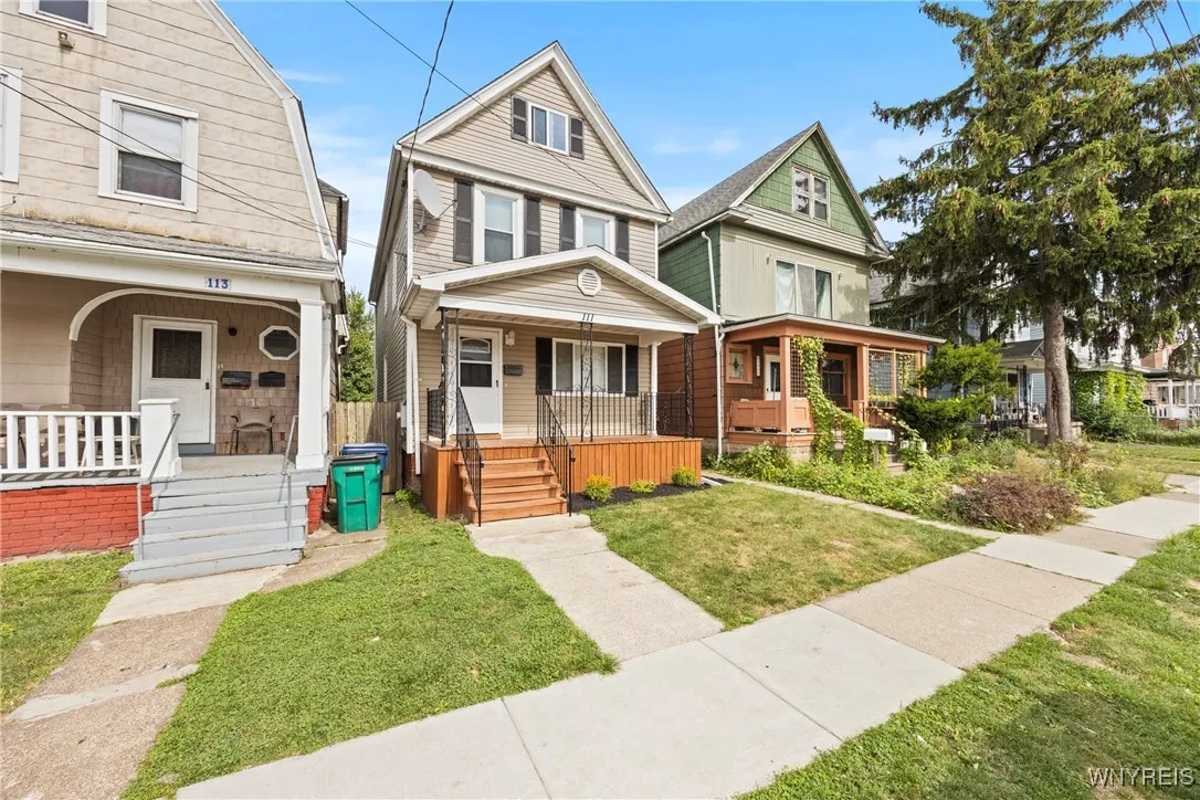 111 Gorton Street, Buffalo, New York 14207, Buffalo, New York 14207, 4 Bedrooms Bedrooms, 10 Rooms Rooms,1 BathroomBathrooms,Residential,For Sale,111 Gorton Street, Buffalo, New York 14207,0,B1631629