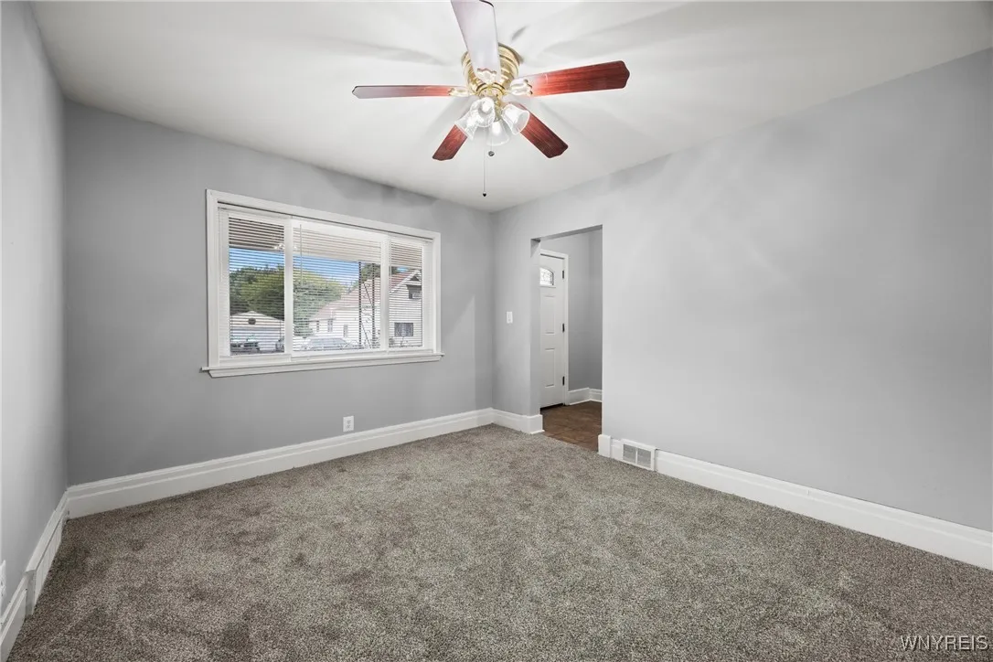 111 Gorton Street, Buffalo, New York 14207, Buffalo, New York 14207, 4 Bedrooms Bedrooms, 10 Rooms Rooms,1 BathroomBathrooms,Residential,For Sale,111 Gorton Street, Buffalo, New York 14207,0,B1631629