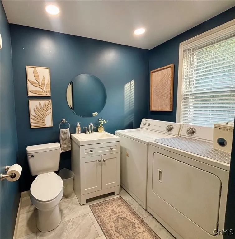 updated 1st floor half bath