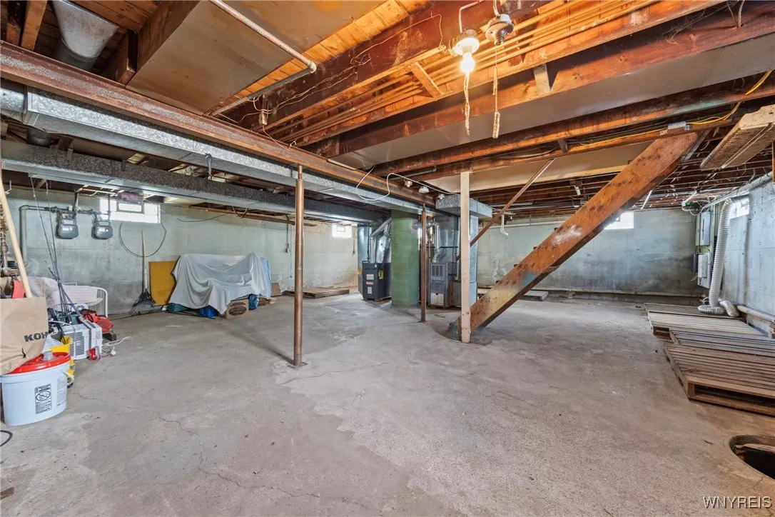 166 Boncroft Drive, West Seneca, New York 14224, West Seneca, New York 14224, 3 Bedrooms Bedrooms, ,2 BathroomsBathrooms,Residential,For Sale,166 Boncroft Drive, West Seneca, New York 14224,B1633389