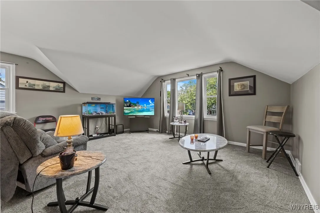 166 Boncroft Drive, West Seneca, New York 14224, West Seneca, New York 14224, 3 Bedrooms Bedrooms, ,2 BathroomsBathrooms,Residential,For Sale,166 Boncroft Drive, West Seneca, New York 14224,B1633389