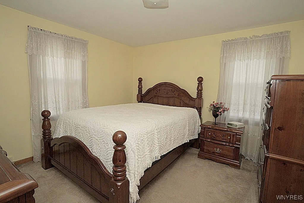 25 Bellinger Drive, Tonawanda, New York 14150, Tonawanda, New York 14150, 3 Bedrooms Bedrooms, 5 Rooms Rooms,1 BathroomBathrooms,Residential,For Sale,25 Bellinger Drive, Tonawanda, New York 14150,B1633224