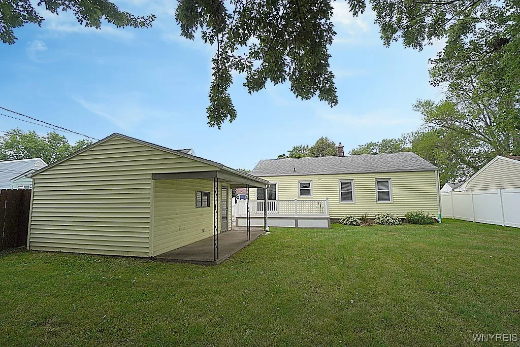 25 Bellinger Drive, Tonawanda, New York 14150, Tonawanda, New York 14150, 3 Bedrooms Bedrooms, 5 Rooms Rooms,1 BathroomBathrooms,Residential,For Sale,25 Bellinger Drive, Tonawanda, New York 14150,B1633224