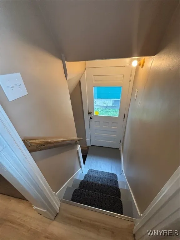 172 80th St, Niagara Falls, New York 14304, Niagara Falls, New York 14304, 2 Bedrooms Bedrooms, 6 Rooms Rooms,1 BathroomBathrooms,Residential,For Sale,172 80th St, Niagara Falls, New York 14304,B1633403