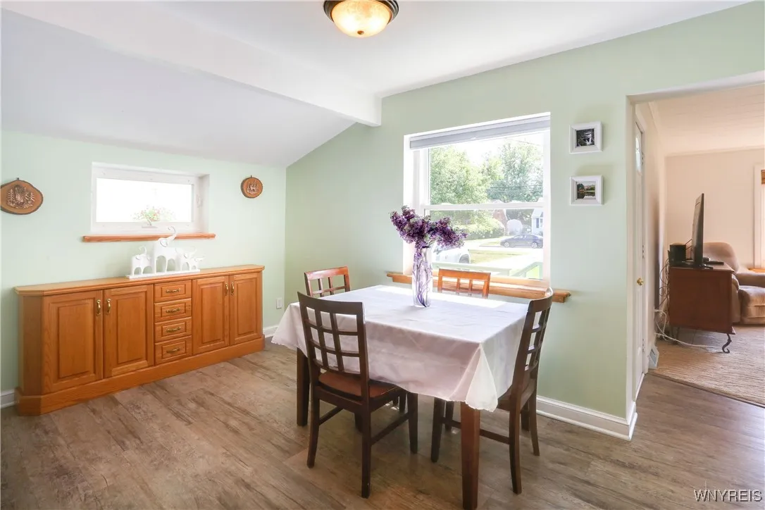 706 Longmeadow Road, Amherst, New York 14226, Amherst, New York 14226, 2 Bedrooms Bedrooms, 5 Rooms Rooms,1 BathroomBathrooms,Residential,For Sale,706 Longmeadow Road, Amherst, New York 14226,B1633066