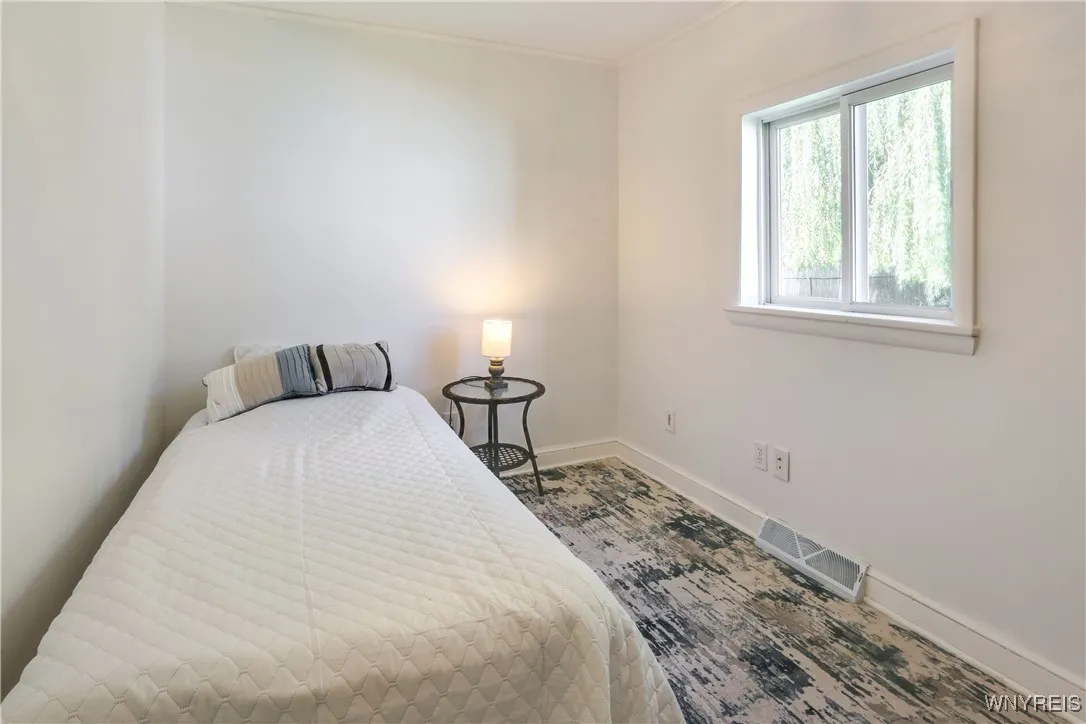 706 Longmeadow Road, Amherst, New York 14226, Amherst, New York 14226, 2 Bedrooms Bedrooms, 5 Rooms Rooms,1 BathroomBathrooms,Residential,For Sale,706 Longmeadow Road, Amherst, New York 14226,B1633066