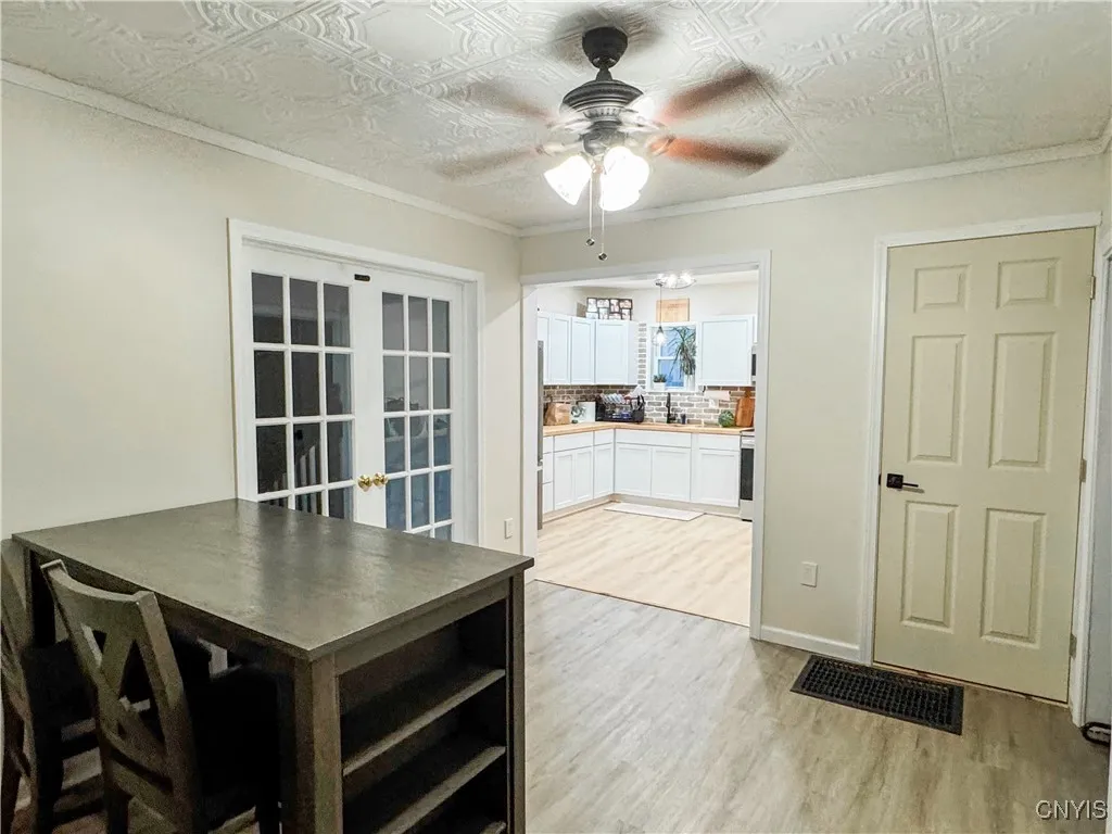 68 East 11th Street, Oswego, New York 13126, Oswego, New York 13126, 3 Bedrooms Bedrooms, 5 Rooms Rooms,1 BathroomBathrooms,Residential,For Sale,68 East 11th Street, Oswego, New York 13126,0,S1633374